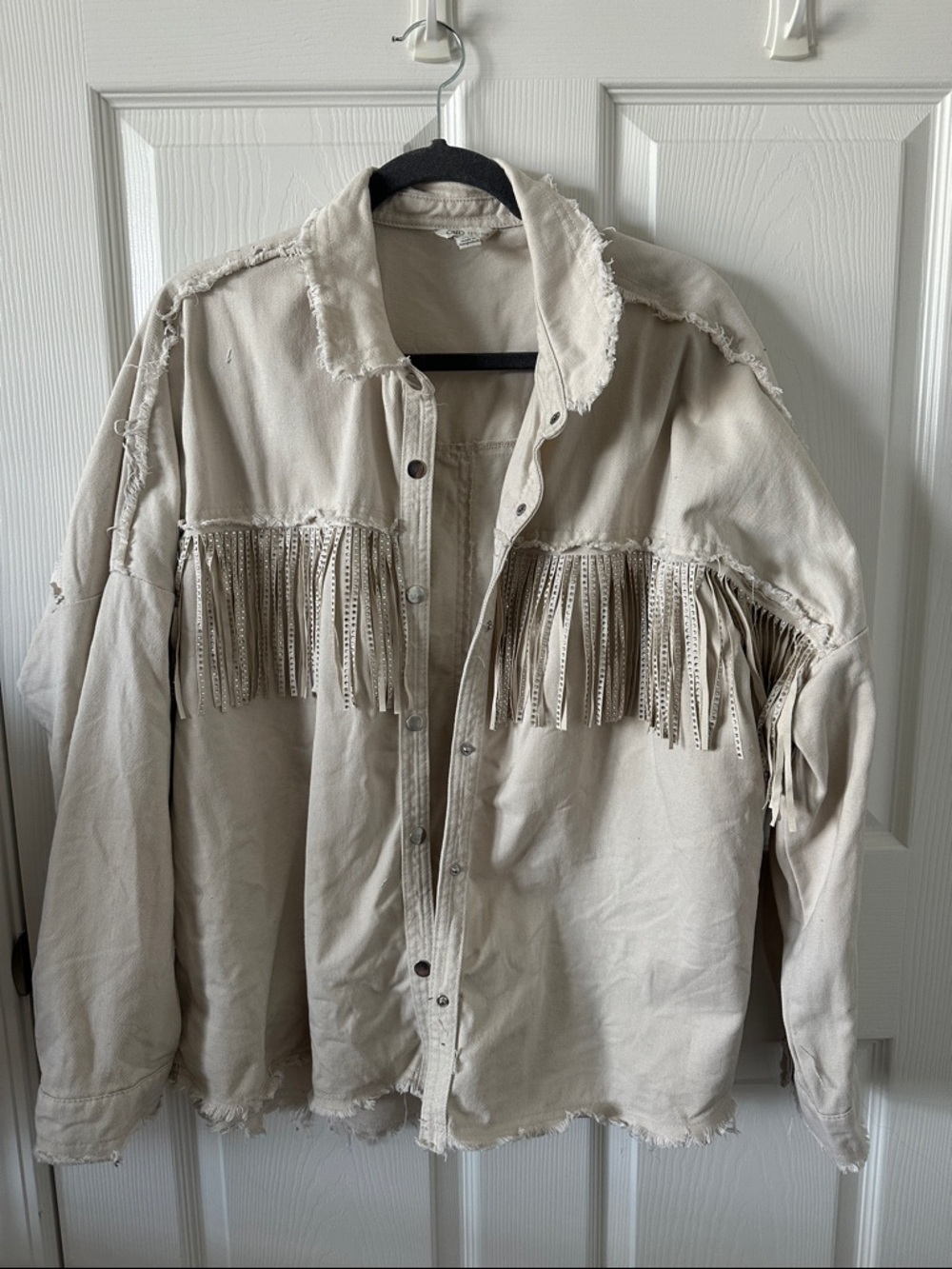 Crystal-Embellished Fringe denim Jacket — Light Cream